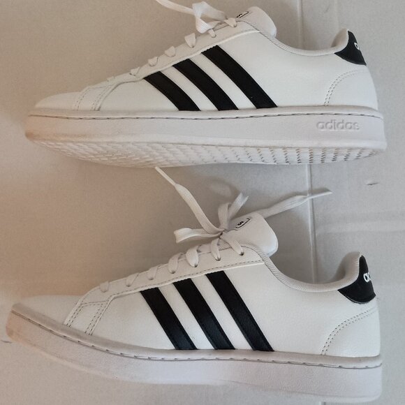 Adidas Grand Court White Sneakers w/ Black Stripes Women’s Size 8 - Picture 8 of 16